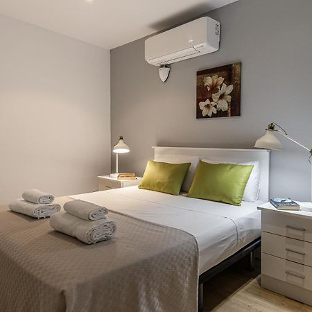 Waou Apartamentos En Sol Confort 2 Madrid Eksteriør billede