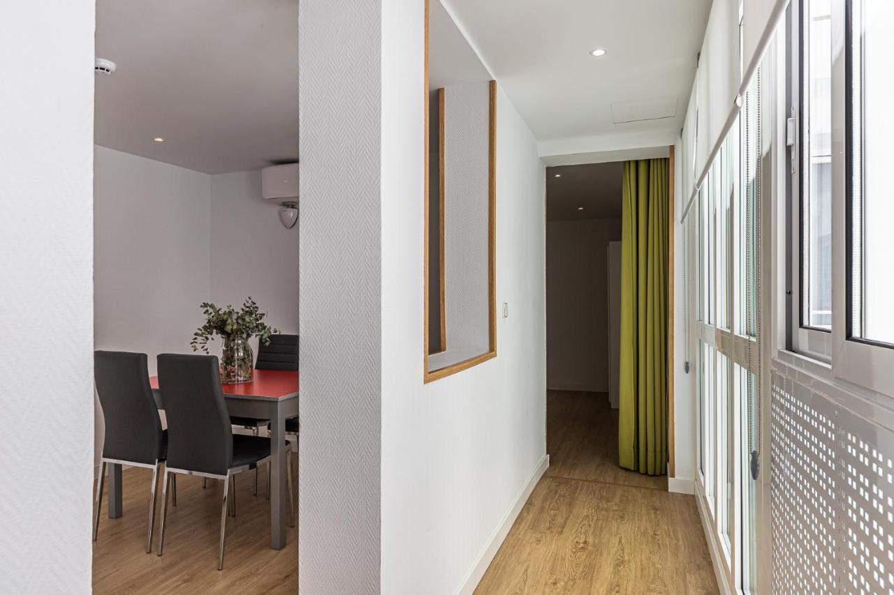 Waou Apartamentos En Sol Confort 2 Madrid Eksteriør billede