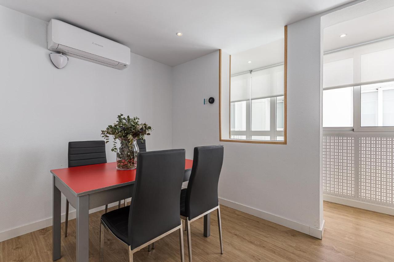 Waou Apartamentos En Sol Confort 2 Madrid Eksteriør billede